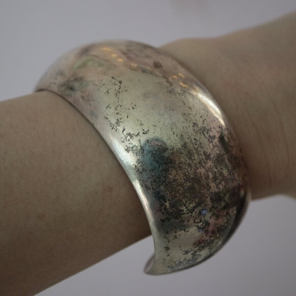 Antiqued Sterling Silver Classic Chunky Thick Bracelet - Picture 1 of 4